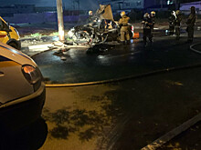 Водитель легковушки врезался в столб в Канавине и погиб