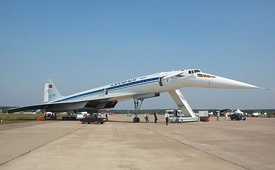 ТУ-144 сверхзвуковой самолет. Летать ли пассажирам быстрее звука?