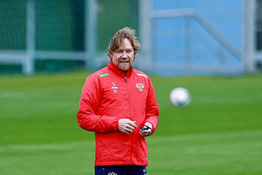 Карпин высказался о судействе в матче сборной России с Ираном