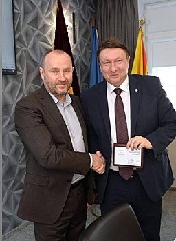 Спикер Гордумы Нижнего Новгорода удостоен звания «Почетный авиастроитель»