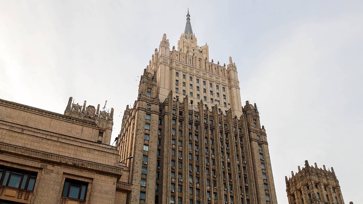 Посла Германии в России Александра Ламбсдорфа вызвали в МИД