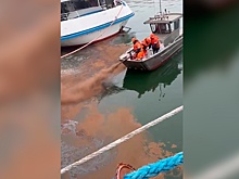 В Ростове на реке Дон разлился растворитель для покраски судов