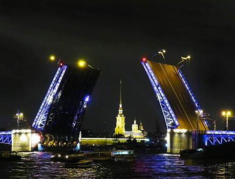 Жители Санкт-Петербурга выбирают логотип общественного транспорта