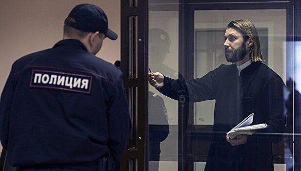 Грозовский не признал вину в педофилии