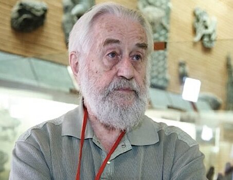 В ЮЗАО отметили 80-летие известного палеонтолога Александра Пономаренко