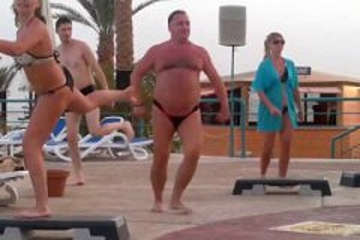 Туристам предложат до 120 тысяч рублей за отдых на курортах РФ