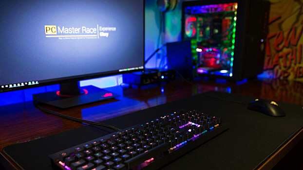 Раскрыта средняя выручка небольшого компьютерного клуба в России