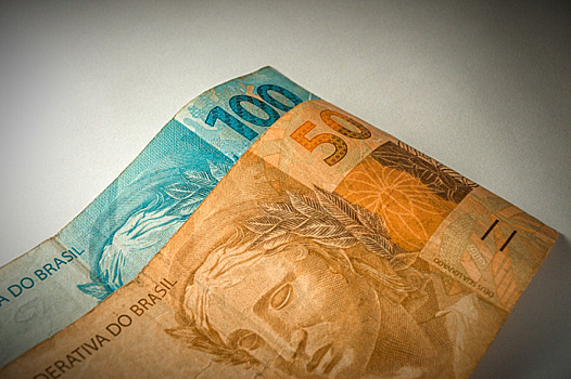 В Бразилии установлена новая минимальная заработная плата
