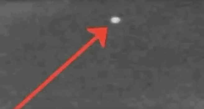 На Луну за 24 часа упало два метеорита: видео