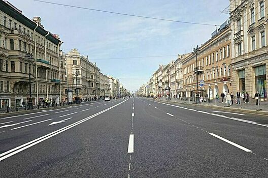 В Петербурге после ремонта открыли Невский проспект