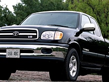 Toyota отзывает свыше 22 000 внедорожников Tundra и Sequoia