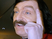 Амаяк Акопян разоблачил ведущего «Битвы экстрасенсов»