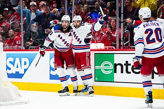 Зибанеджад и Трочек повторили рекорд «Рейнджерс» по очкам в первых семи играх плей-офф НХЛ