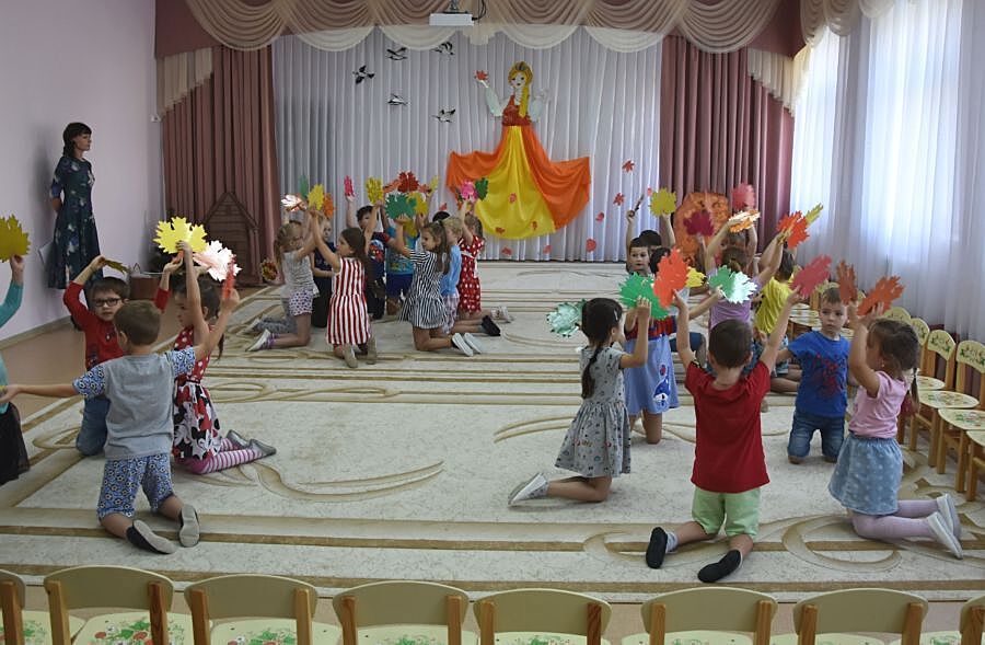 Костромские власти объяснили невозможность открытия детских садов