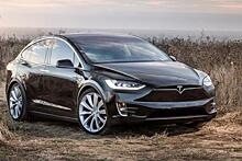 Tesla подала в суд на экс-главу разработки автопилотов