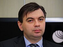 Глава московского Росздравнадзора спас стюардессу во время полета