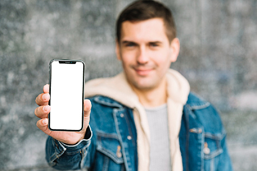 Житель Нижегородской области через мессенджер купил паспортные данные амурчан и оформил на них займы