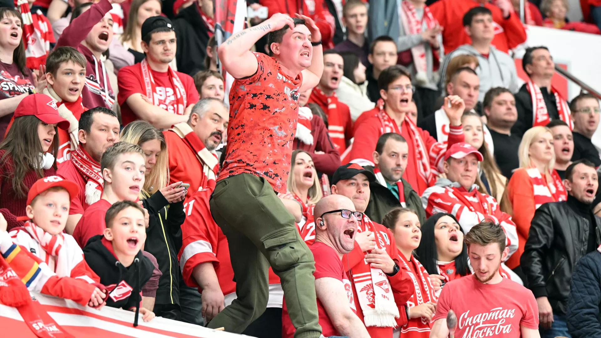 Чистый убыток «Спартака» за 2025 год — 3,65 млрд рублей при выручке 14,61 млрд. Чистый капитал составляет 1,19 миллиарда долларов.