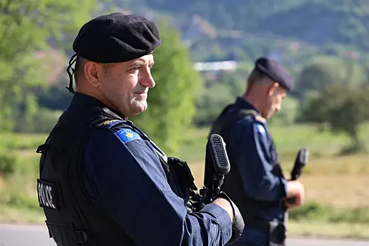 Косово продолжит перерегистрацию автомобилей сербов