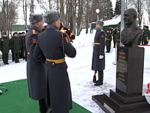 В Ленобласти открыли памятник двукратному олимпийскому чемпиону Алябьеву