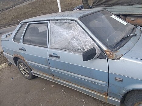 Четыре брошенных авто выявили в Отрадном