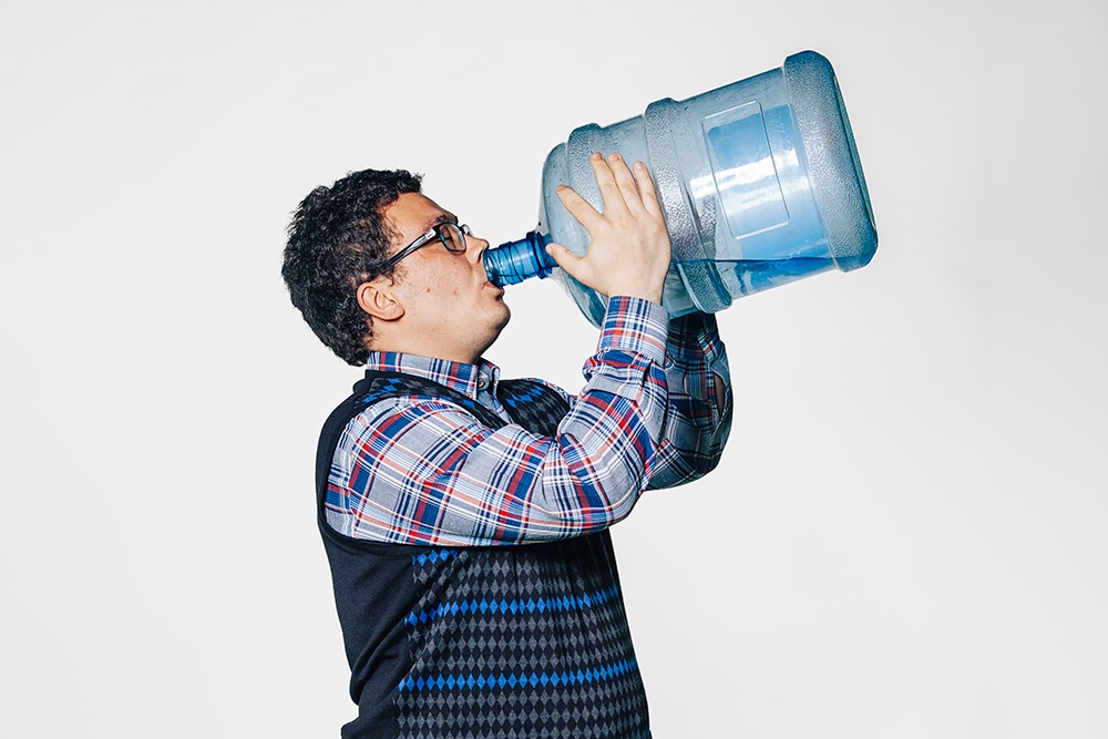 В Японии изобрели воду, сжигающую жир