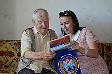 Ветерана Великой Отечественной войны и гражданской обороны поздравили с годовщиной создания противовоздушной обороны Москвы