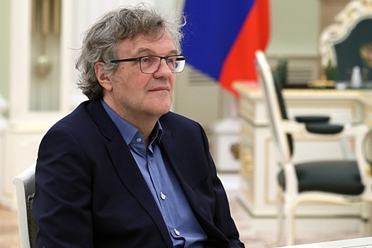 «Нужно новое солнце»: Кустурица обратился к создателям «Орешника» и «Буревестника»