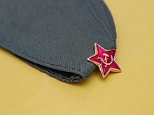 Больница в Кемерове предложила выписывать новорожденных в пилотках и плащ-палатках