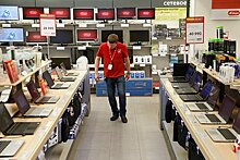 Продажи ноутбуков в России упали в два раза