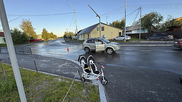 В Тарко-Сале пешеход угодил под колёса иномарки
