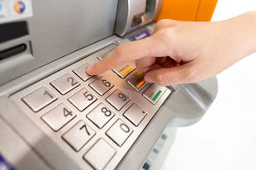 ЦБ утвердил максимальную комиссию банков за покупки по QR-коду