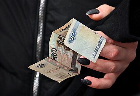 "Не очень выгодно": экономист о дальнейшем укреплении рубля