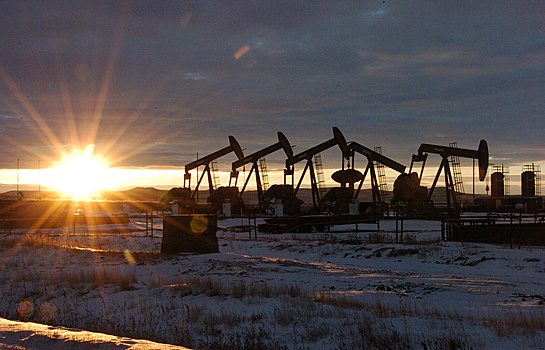 Нефть отреагировала на заявления России о заморозке добычи