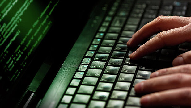 Хакеров из РФ обвинили в организации кибератаки на банки США