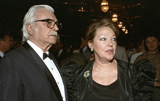 Прожили вместе 35 лет и умерли в один день. История любви Сергея Бондарчука и Ирины Скобцевой