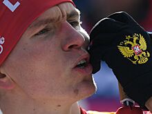 Большунов стал победителем масс-старта свободным стилем на этапе КР в Тюмени