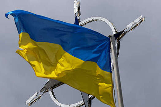 Экс-главе ЦБ Украины инкриминировали статью о создании преступной организации