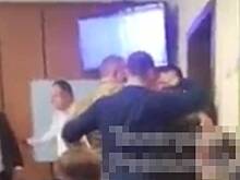Сын мэра украинского города ударил военного по лицу