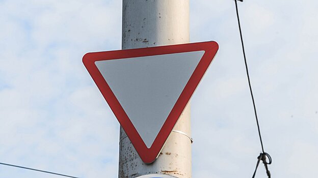 На установку светофора на перекрестке в Заставе нет денег