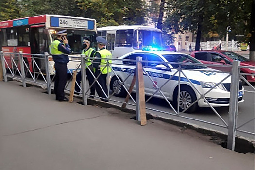 Сбил автобус, или сам виноват?