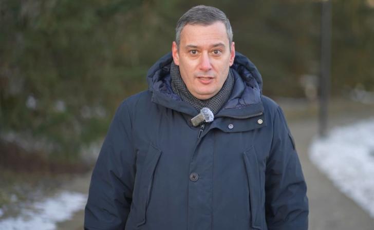 Александр Хинштейн поздравил курян с Новым годом