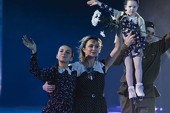 Елена Бережная объяснила, почему смотрела победный прокат дочери в записи