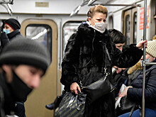 В московском транспорте стали выявлять на 12% больше людей без масок и перчаток