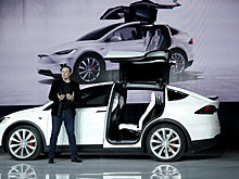 Tesla предложила в качестве рождественских «пасхалок» световое шоу и навигатор по Марсу
