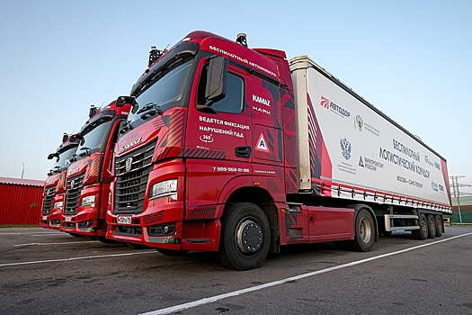 Беспилотные грузовики без водителя могут появиться на дорогах в 2027 году