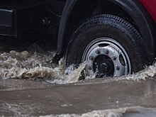 Очевидцы: ул. Железнодорожную затопило сточными водами