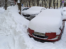 Из-за мощного снегопада на Кубани жители остались без света и тепла