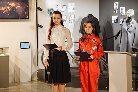 Телемост с музеями космонавтики провели представители школы №504