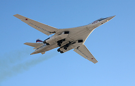 Бомбардировщики Ту-160 в этом году долетят до Анадыря